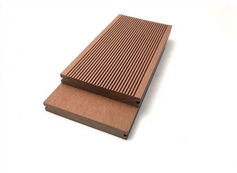 Deck composto de vendas a quente antiderrapante